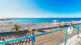 Гостиница Шторм Лазаревское 3х-местный "однокомнатный" Люкс "Вид на Море" (панорамный прямой) с балконом-9